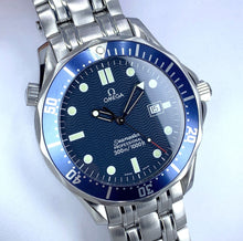 Load image into Gallery viewer, Omega Seamaster Diver Professional 300M &#39;&#39;James Bond&#39;&#39; Quartz