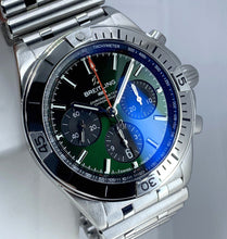 Load image into Gallery viewer, Breitling Chronomat B01 42 Green