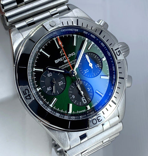 Breitling Chronomat B01 42 Green