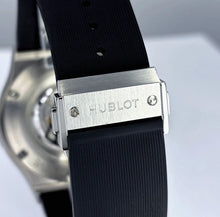 Load image into Gallery viewer, Hublot Classic Fusion Chronograph Automatic