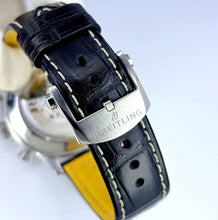 Load image into Gallery viewer, Breitling Navitimer B01 Chronograph 43 Copper Dial