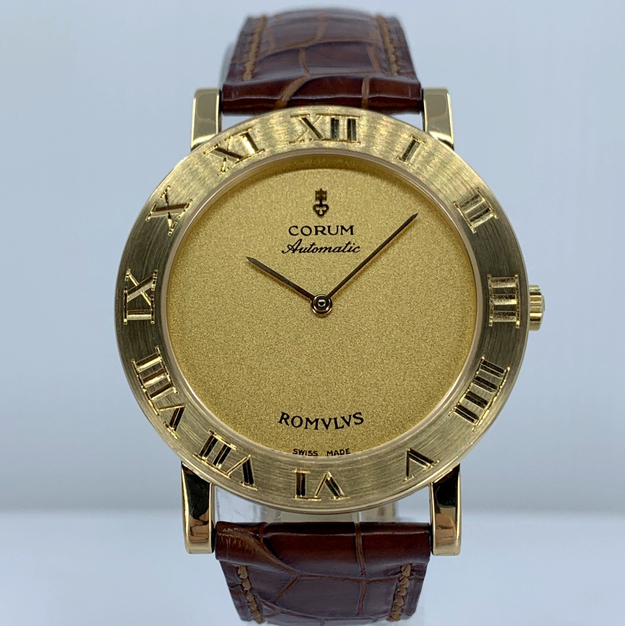 Corum romulus gold Clearance