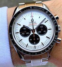 Load image into Gallery viewer, Omega Speedmaster 2020 Tokyo Limited Edition